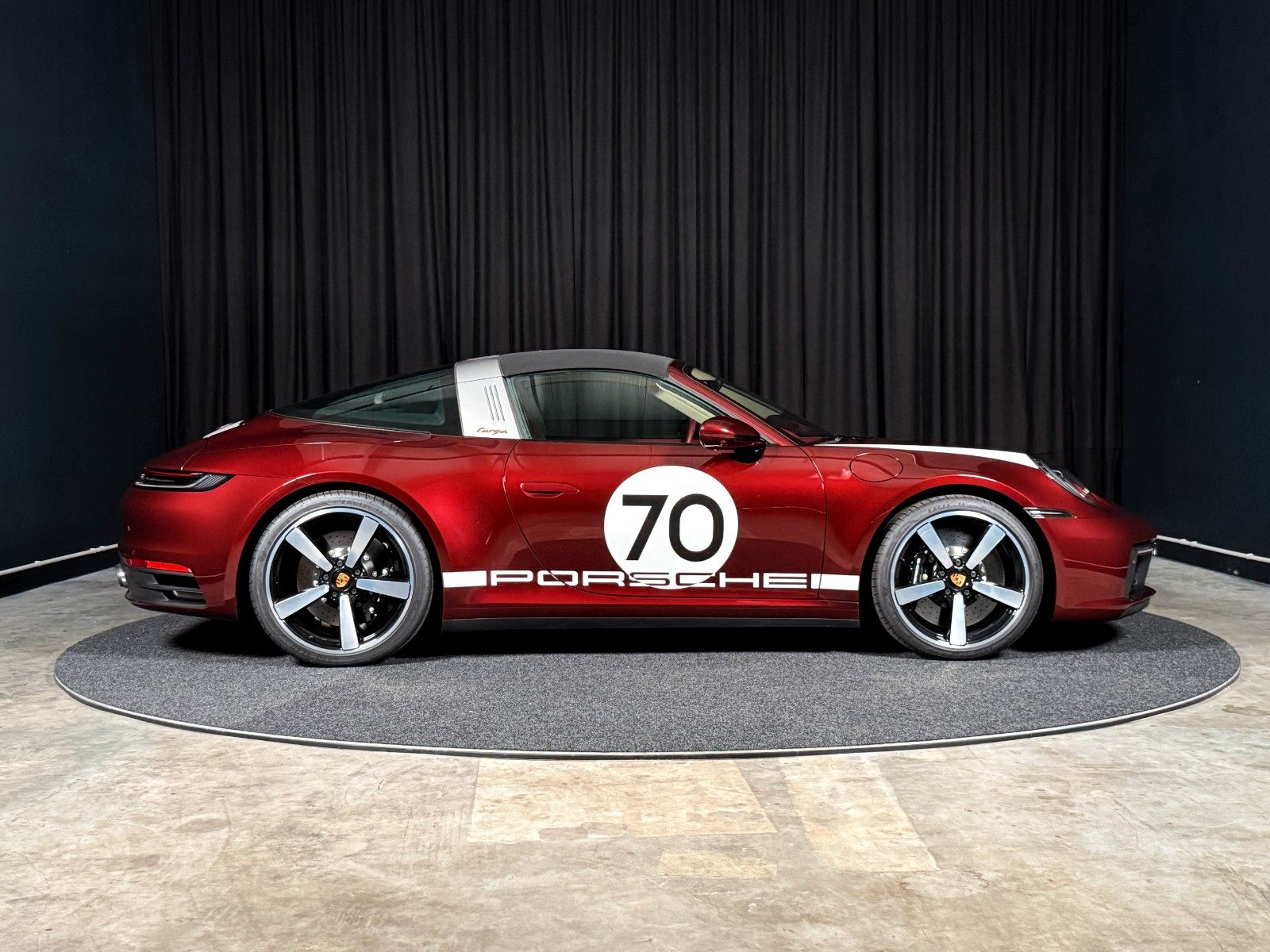 PORSCHE 911 Targa 4 S Heritage + Lift + Approved + PCCB – Fahrzeugbild 8