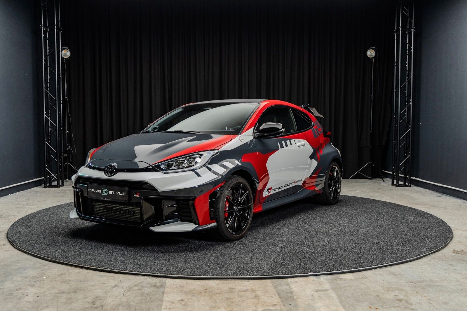 TOYOTA Yaris 1.6-l-Turbo GR Rovanperä Edition – Fahrzeugbild 1