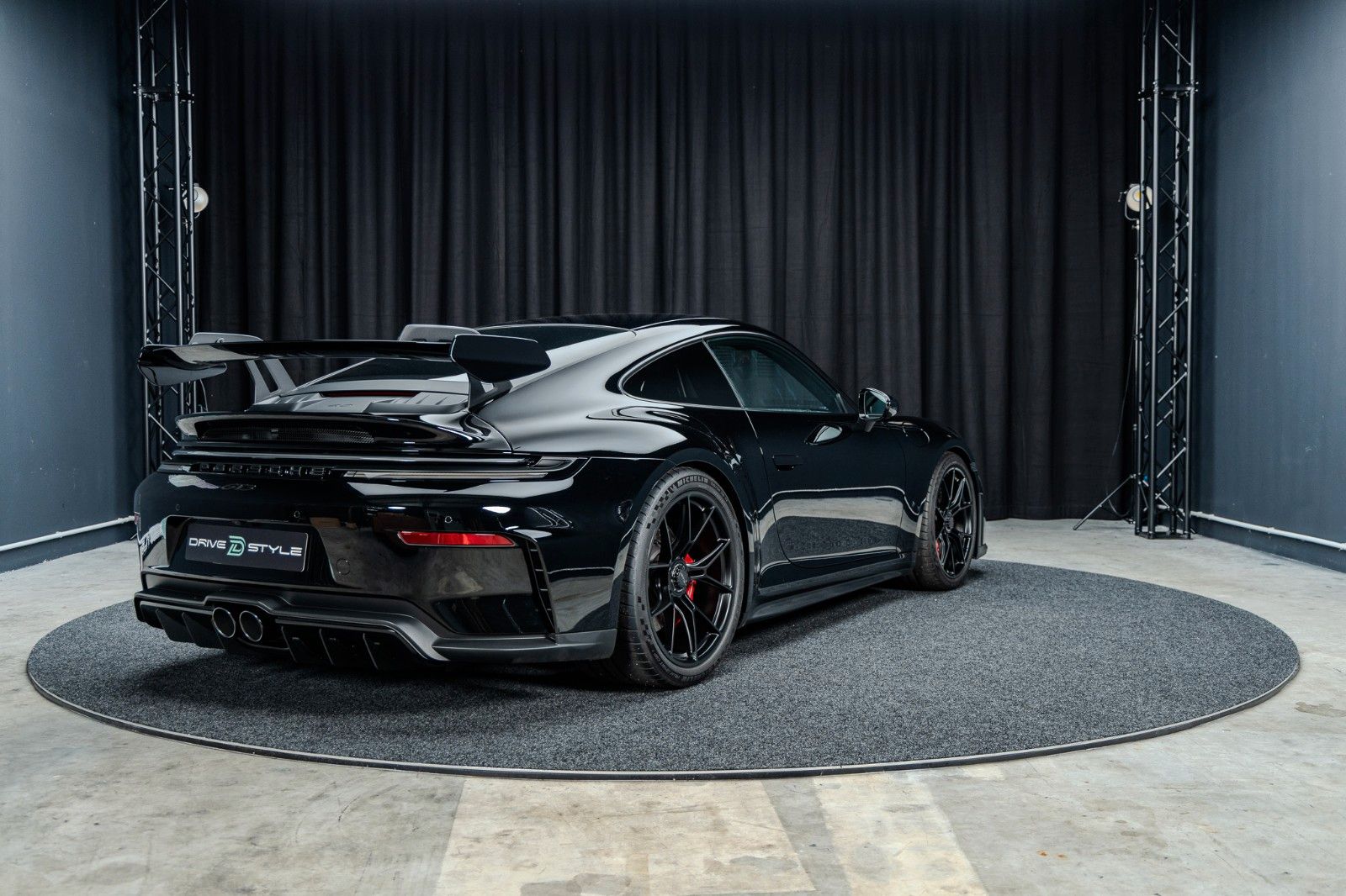 PORSCHE GT3 + 1. Hand + 1.835 km + Lift + Carbon + BOSE – Fahrzeugbild 6