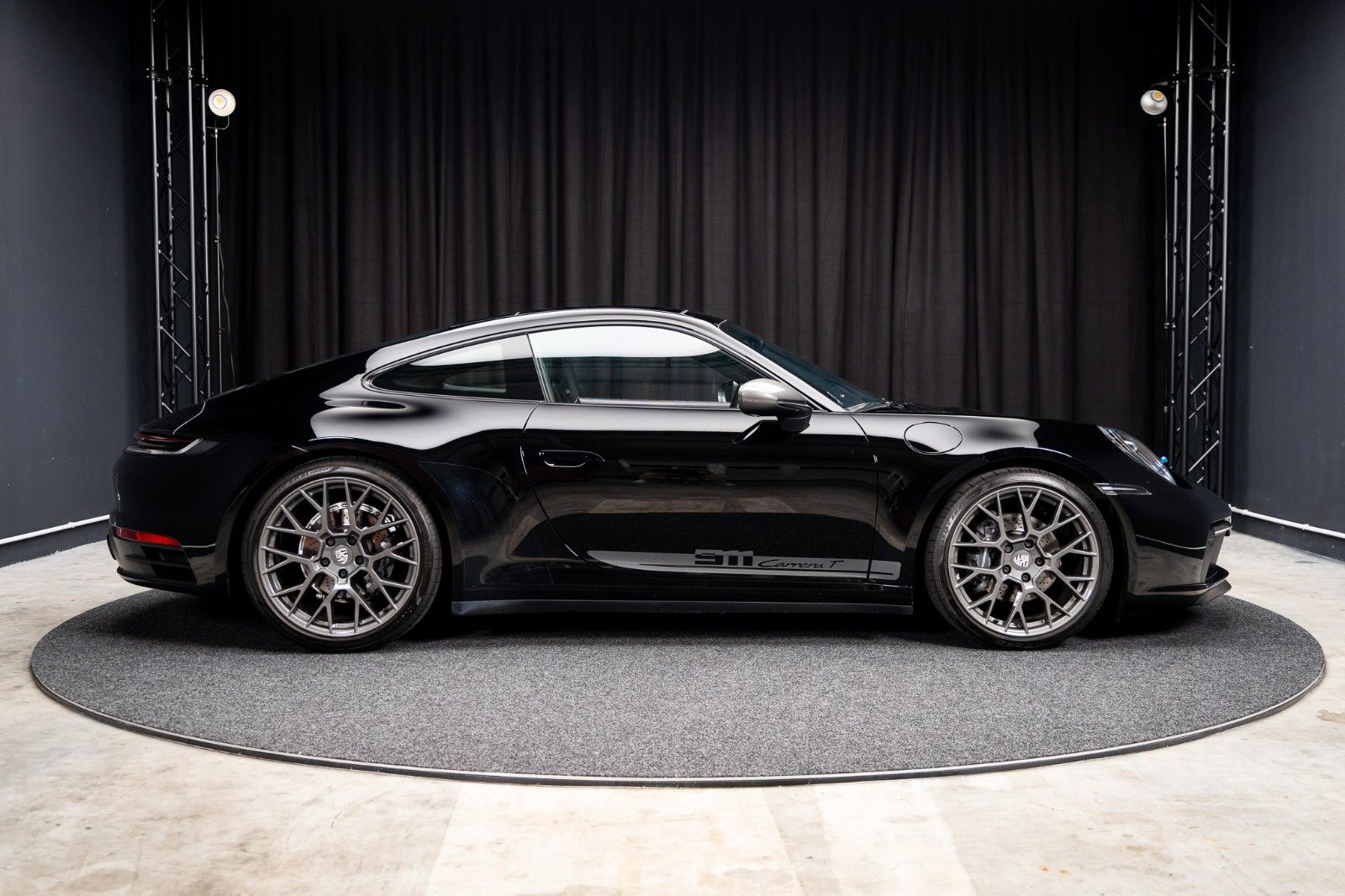 PORSCHE Carrera T + PDK + Sport Chrono + Matrix LED – Fahrzeugbild 7