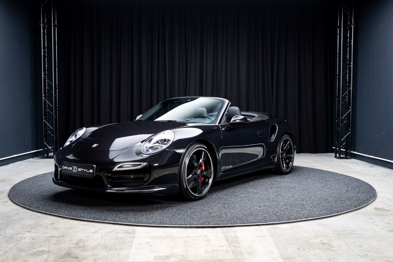 PORSCHE Turbo Cabrio + 2. Hand + Scheckheft + Approved – Fahrzeugbild 10