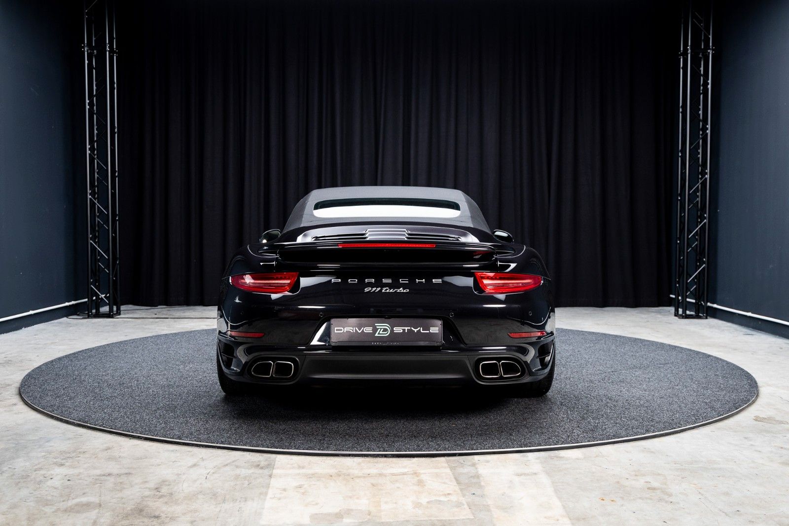 PORSCHE Turbo Cabrio + 2. Hand + Scheckheft + Approved – Fahrzeugbild 5
