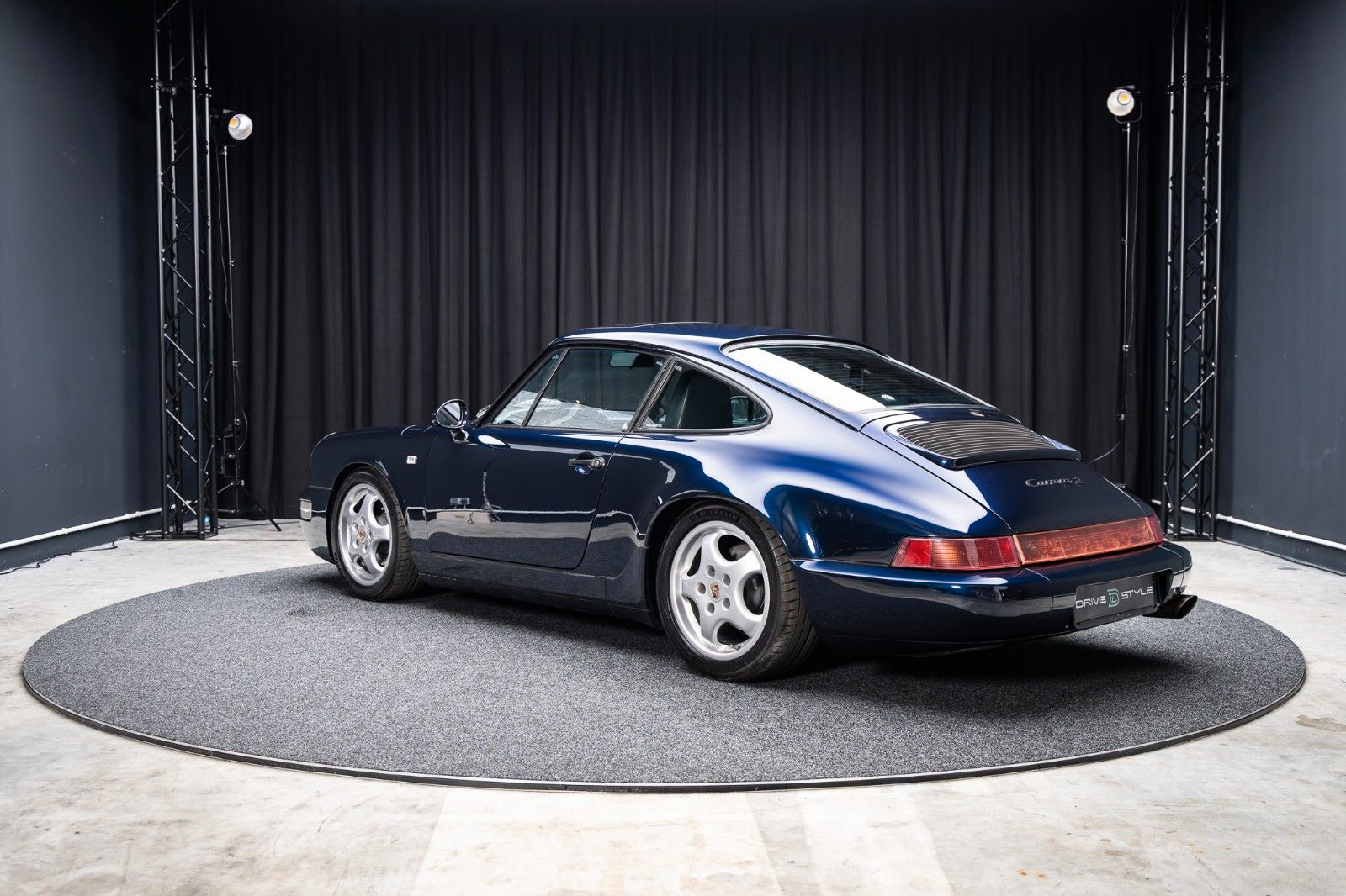PORSCHE 964 Carrera 2 Coupé + Schalter + H-Kennz. – Fahrzeugbild 4
