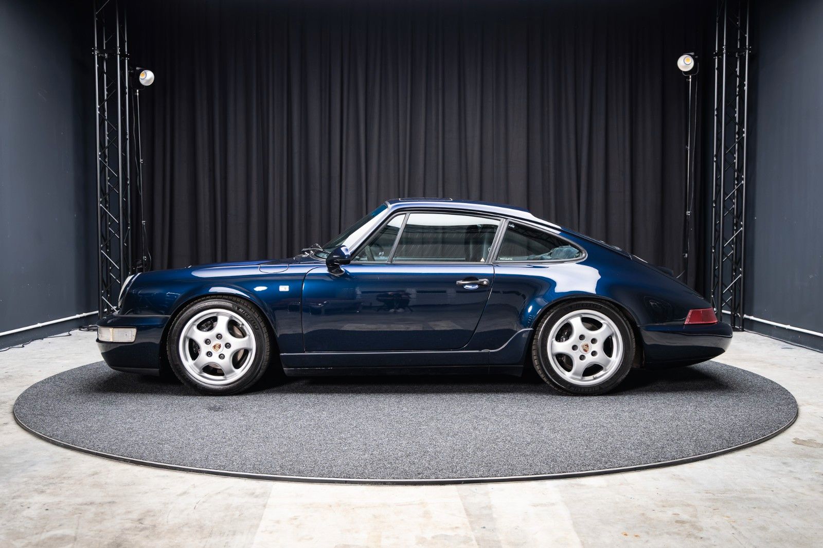 PORSCHE 964 Carrera 2 Coupé + Schalter + H-Kennz. – Fahrzeugbild 3
