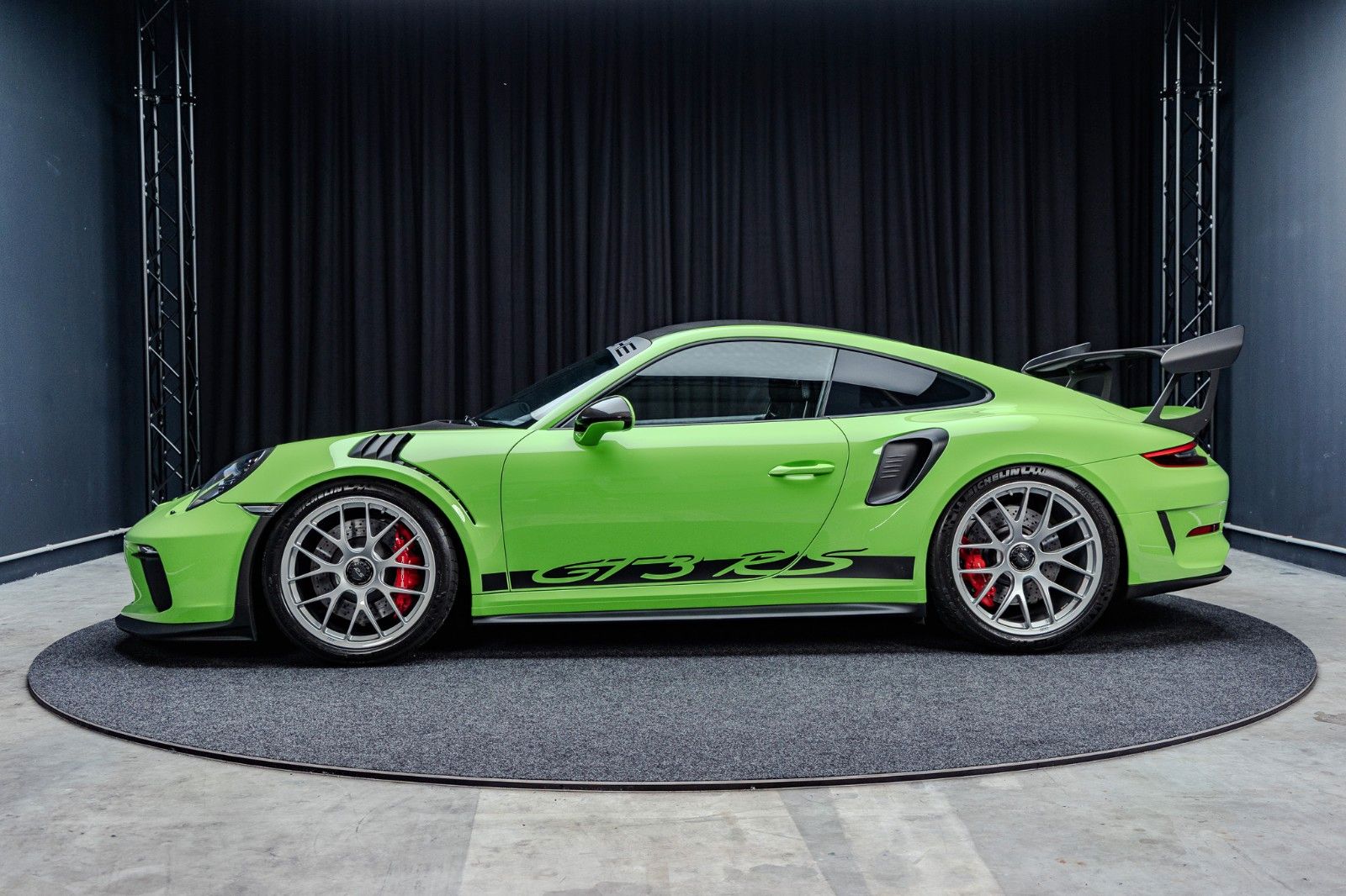 PORSCHE 911 GT3 RS Manthey MR + Clubsport – Fahrzeugbild 4